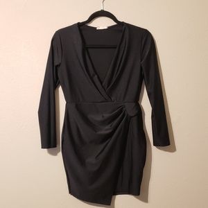 Bodycon black dress